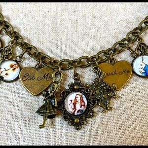 Charm Bracelet - Alice in Wonderland